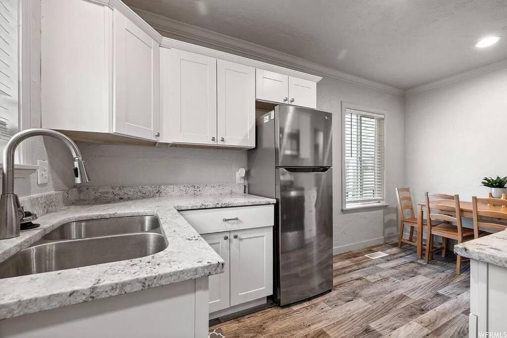 Cute Entire Small House With Large Yard! Pets Welcome! West Valley City Extérieur photo