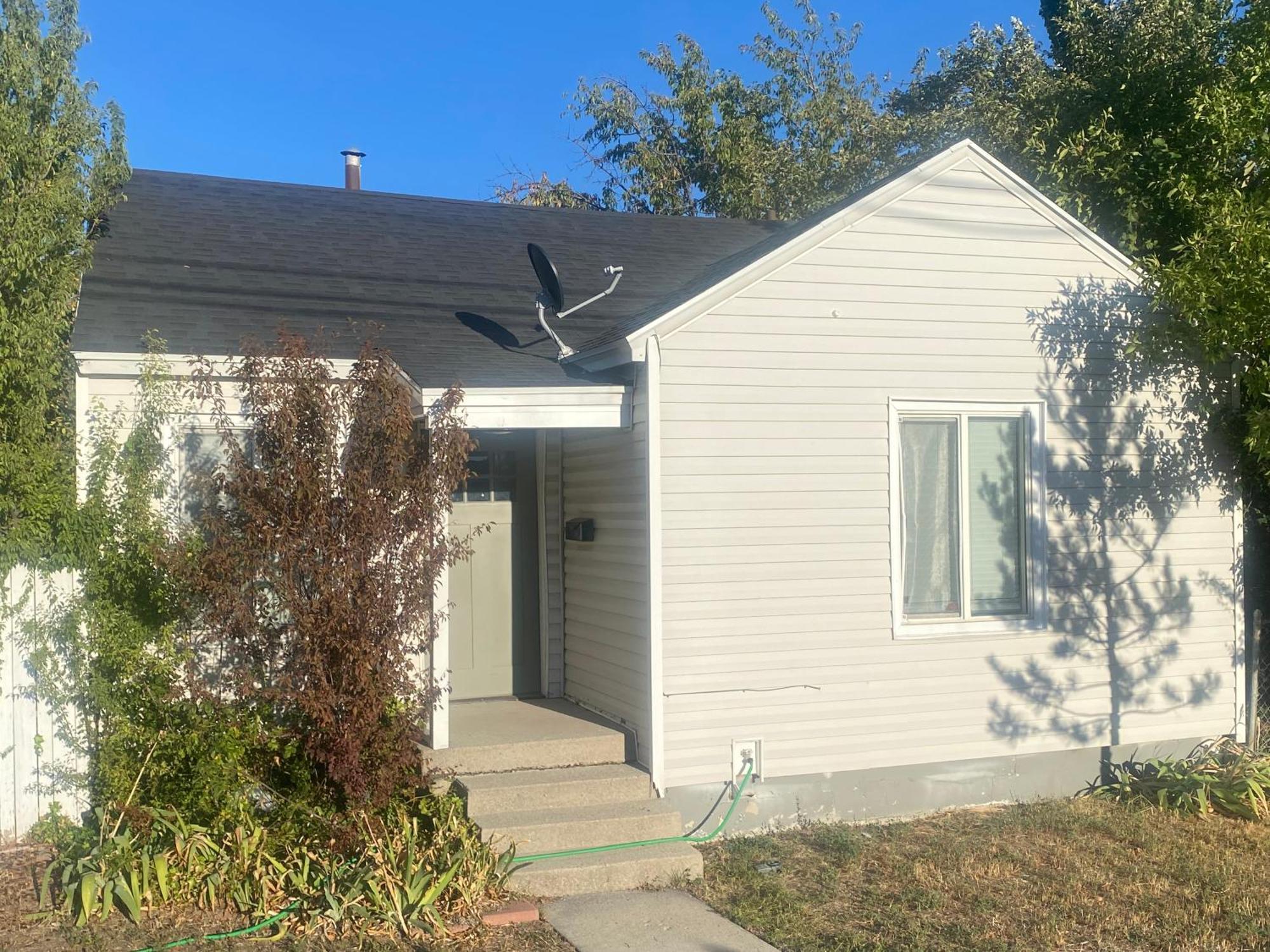 Cute Entire Small House With Large Yard! Pets Welcome! West Valley City Extérieur photo