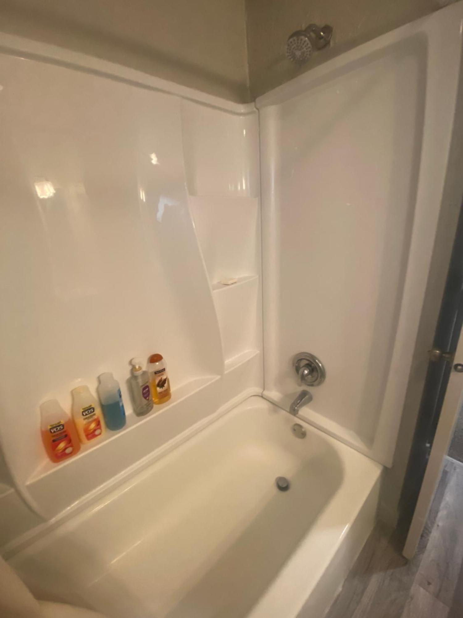 Cute Entire Small House With Large Yard! Pets Welcome! West Valley City Extérieur photo
