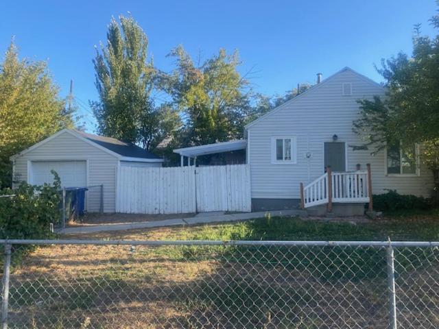 Cute Entire Small House With Large Yard! Pets Welcome! West Valley City Extérieur photo