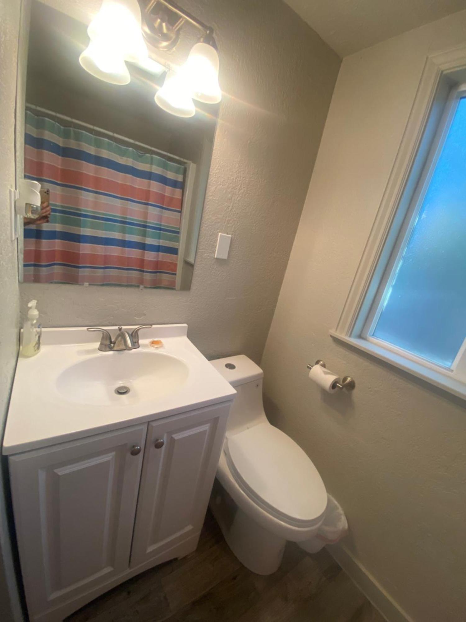 Cute Entire Small House With Large Yard! Pets Welcome! West Valley City Extérieur photo